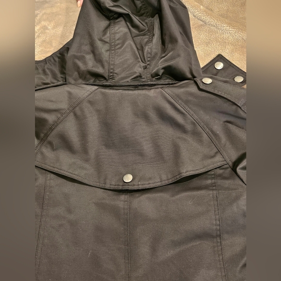 BURBERRY Black Removable Hood Trench Coat with Plaid Double Lining - Picture 7 of 9